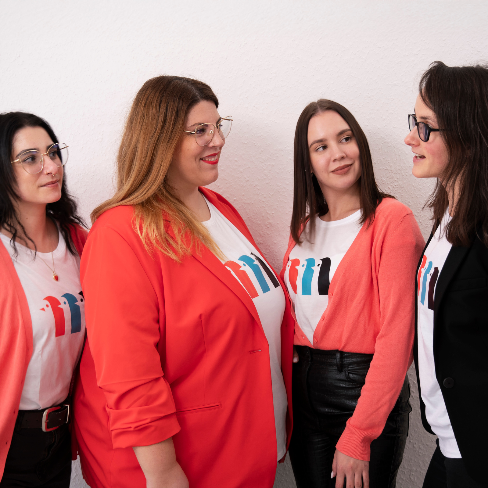 muthreich marketing Team